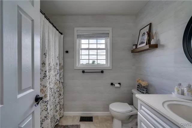 $399,900 | 31795 Highway 11, Philadelphia, NY 13673