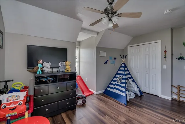 $399,900 | 31795 Highway 11, Philadelphia, NY 13673