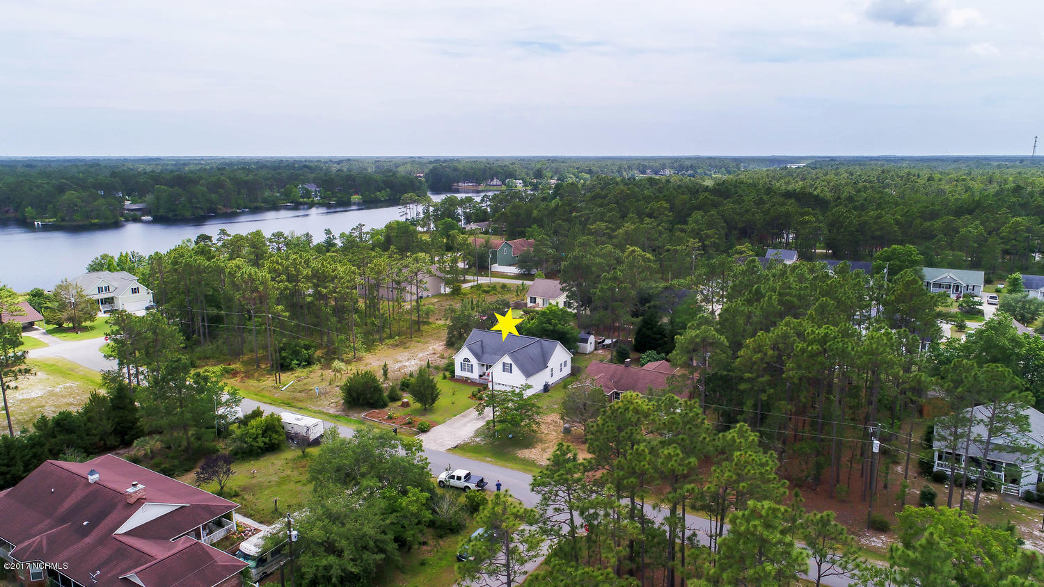 166 Sigman Road Southport, NC 28461 - Photo 6 of 26 166 Sigman Rd Southport NC-large-002-2-A