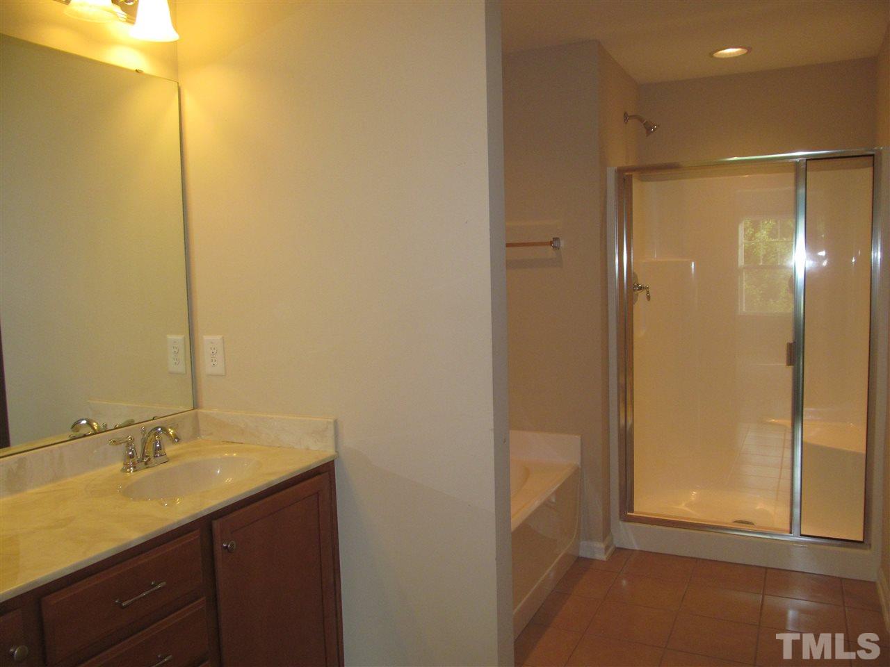 2432 Swans Rest Way Raleigh, NC 27606 - Photo 6 of 8