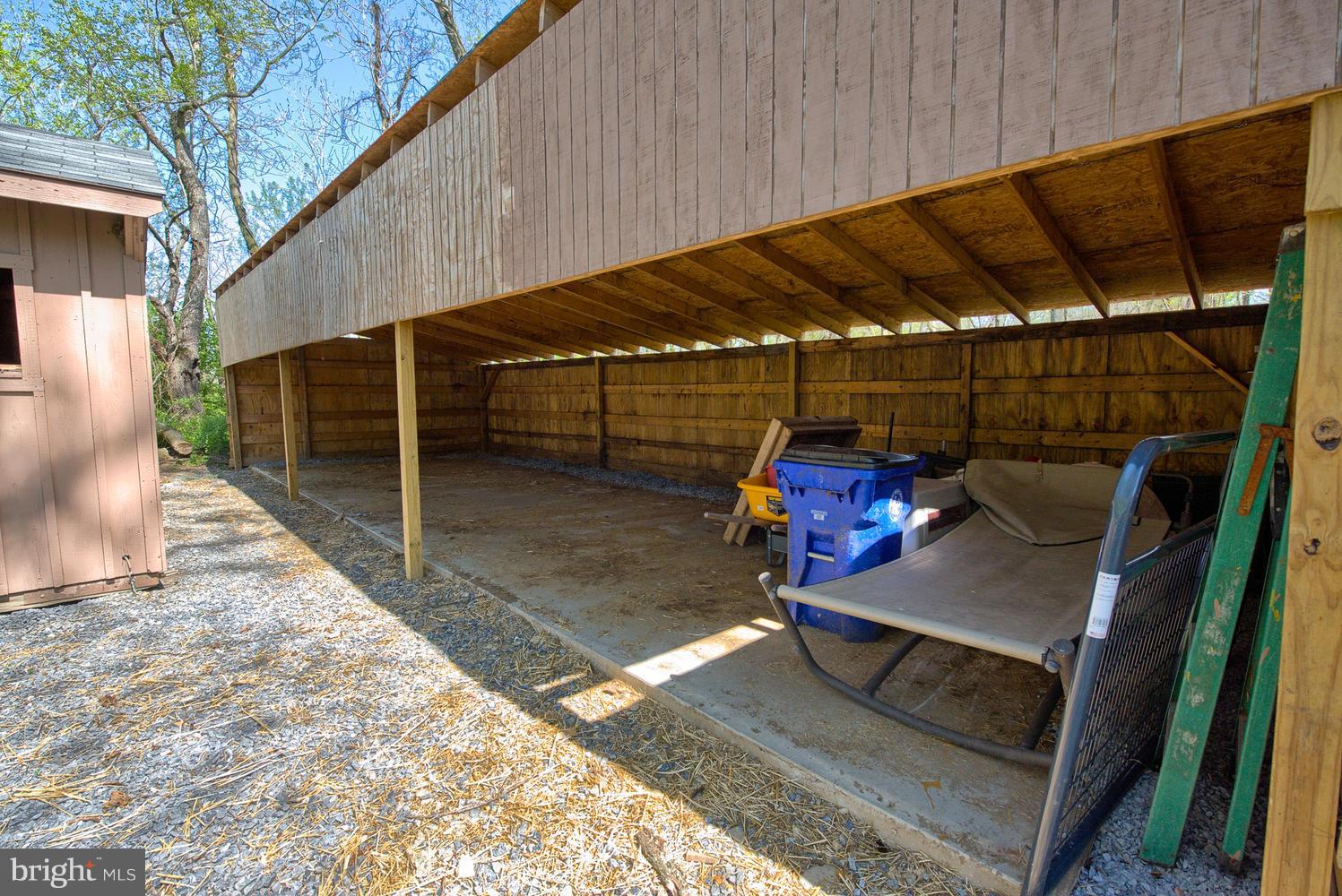 6009 Mt Phillip Road Frederick, MD 21703 - Photo 22 of 22 Exterior (General) NICE SIZE OUTBUILDING