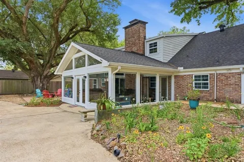 $487,000 | 1218 Bernadette Drive, Sulphur, LA 70663