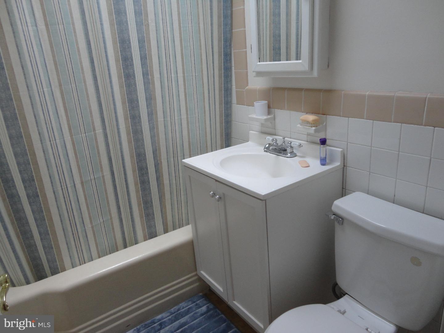 1971 Lakeview Road Wilmington, DE 19805 - Photo 19 of 21 Gallery Image 19