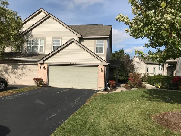 $319,900 | 2320 College Green Drive, Elgin, IL 60123