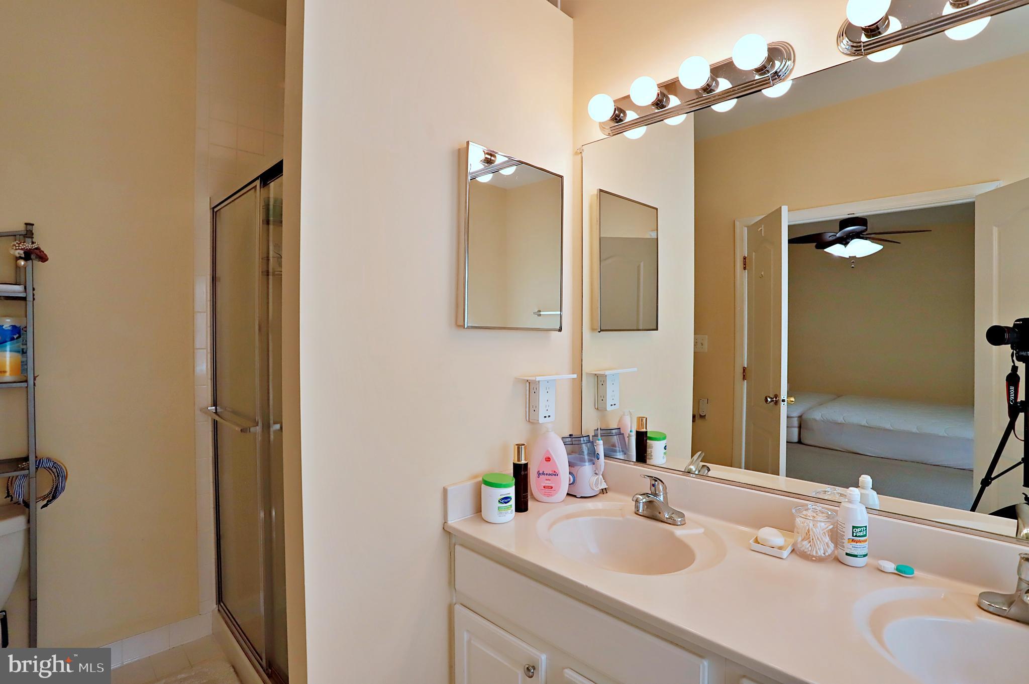 14022 Sawteeth Way Centreville, VA 20121 - Photo 18 of 27