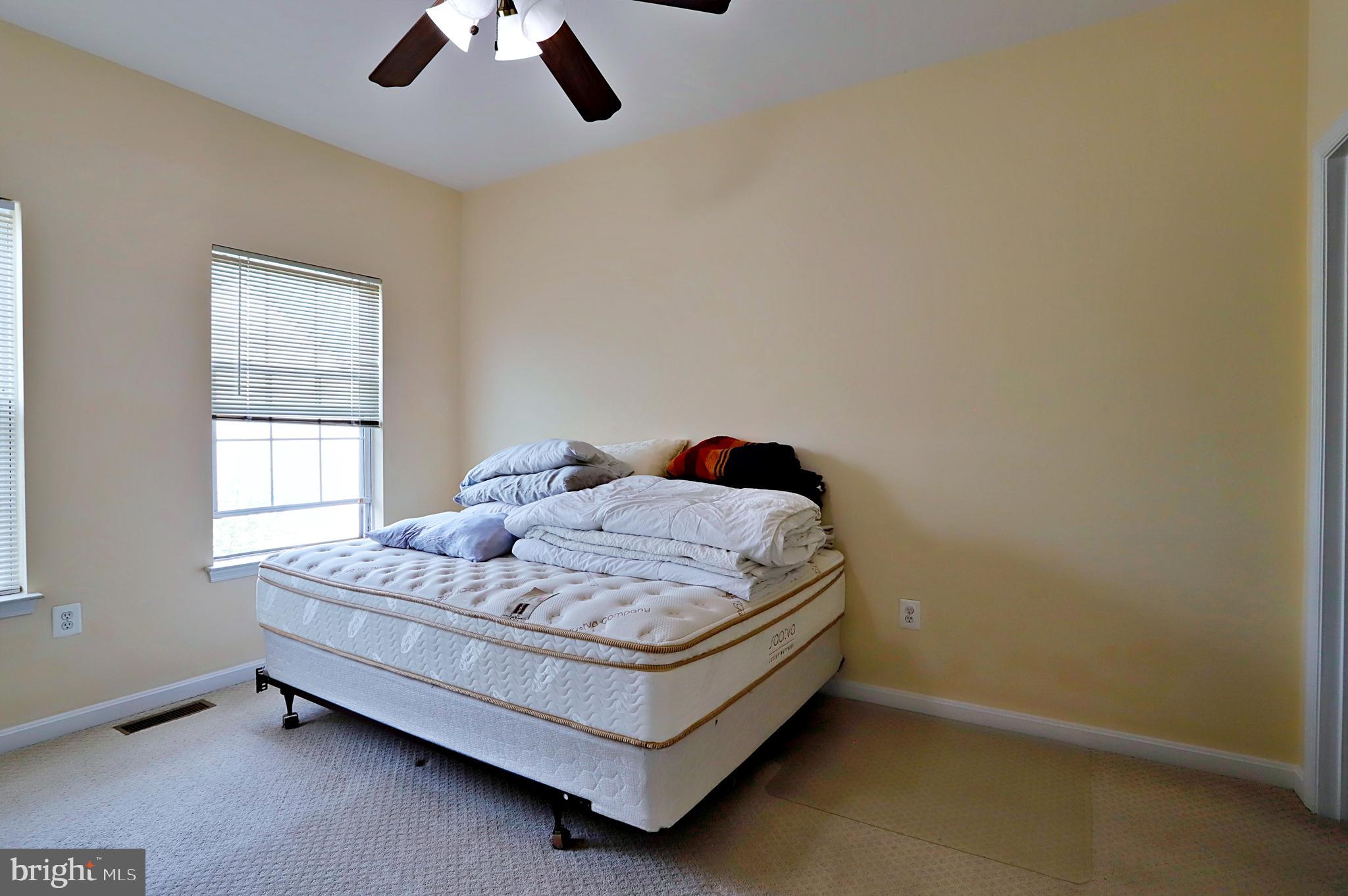 14022 Sawteeth Way Centreville, VA 20121 - Photo 19 of 27