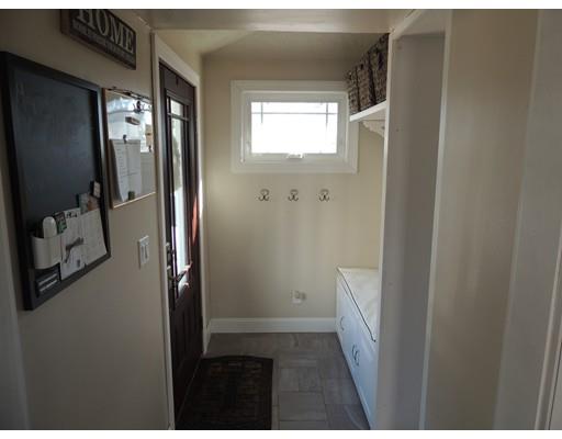 3 Mcfarlin Road Chelmsford, MA 01824 - Photo 5 of 30 Gallery Image 5
