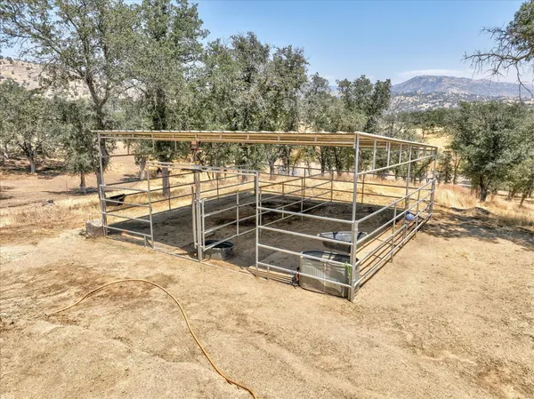 $630,000 | 14982 Morgan Canyon Road, Prather, CA 93651