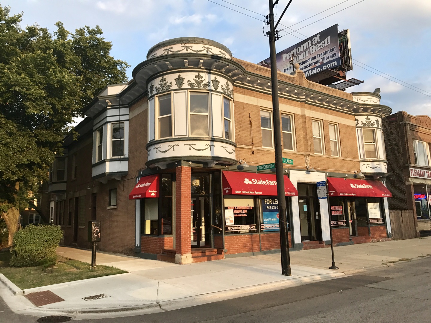 6263 North Clark Street, Unit 2 Chicago, IL 60660 - Photo 2 of 14 a front view of school