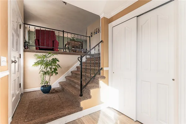 $649,900 | 72 Janet Court, Warwick, RI 02886