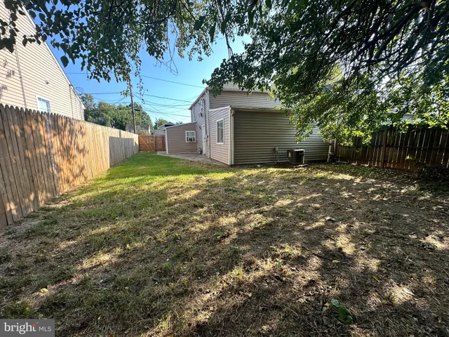 $260,000 | 16 Tyrone Avenue, New Castle, DE 19720