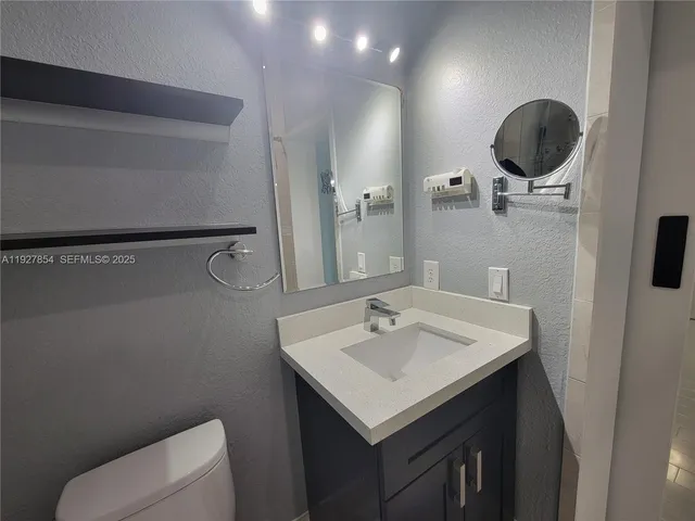 $3,200 | 29263 Southwest 142nd Avenue, Homestead, FL 33033