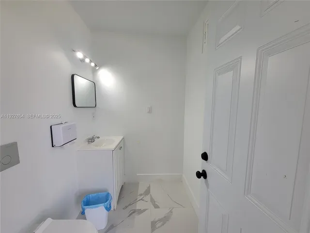 $3,200 | 29263 Southwest 142nd Avenue, Homestead, FL 33033