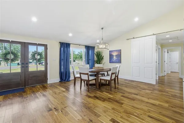 $469,500 | 2829 West Prien Lake Road, Lake Charles, LA 70605