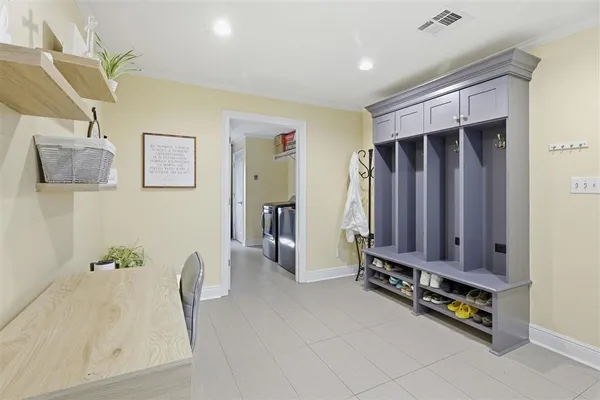 $469,500 | 2829 West Prien Lake Road, Lake Charles, LA 70605