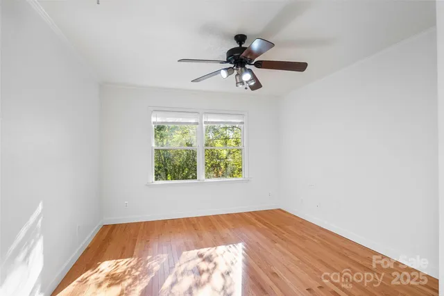 $375,000 | 14 Luckenbach Drive, Fairview, NC 28730