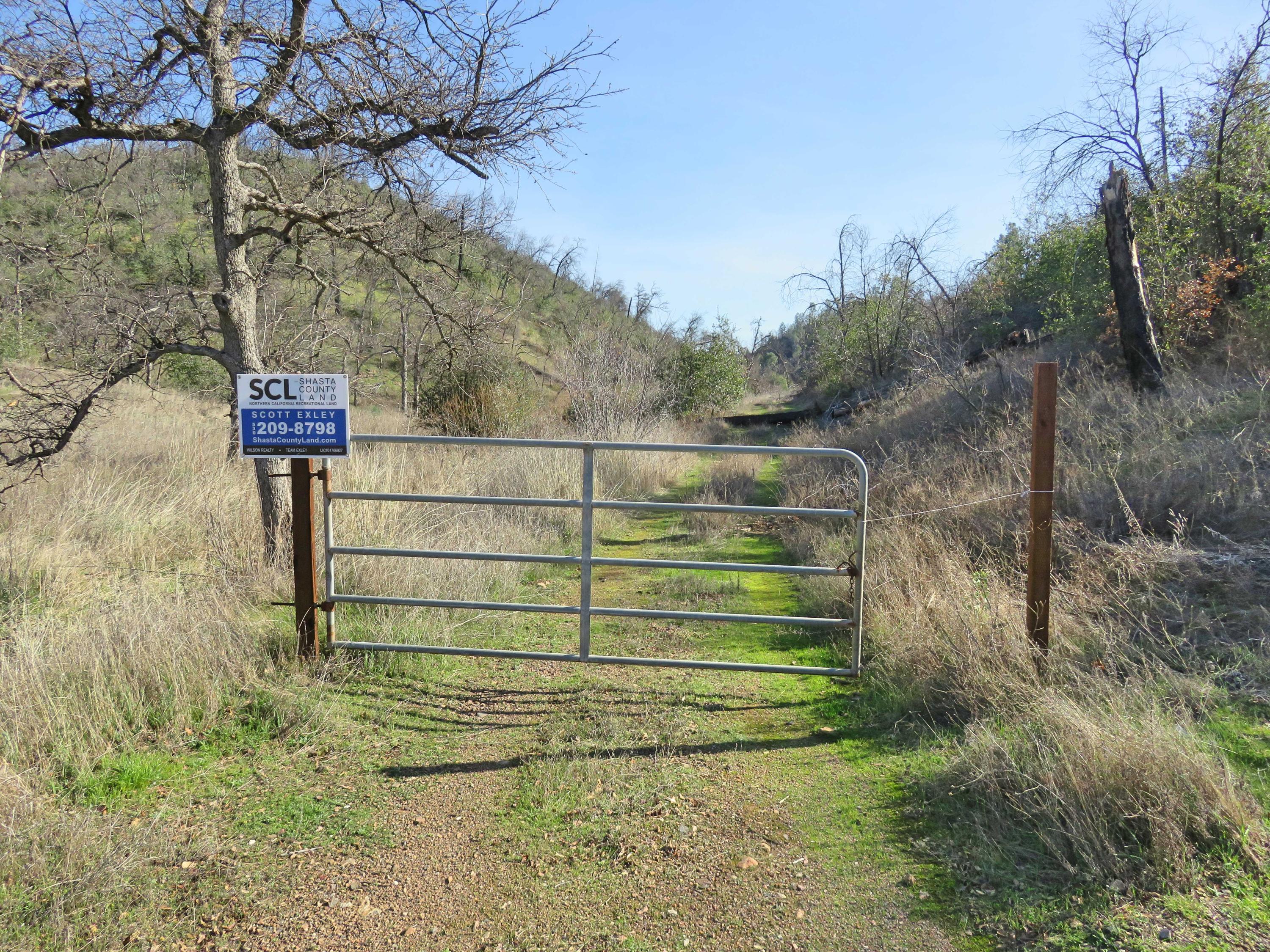 40-acres Aloha Road Bella Vista, CA 96008 - Photo 4 of 20 Gate at W border