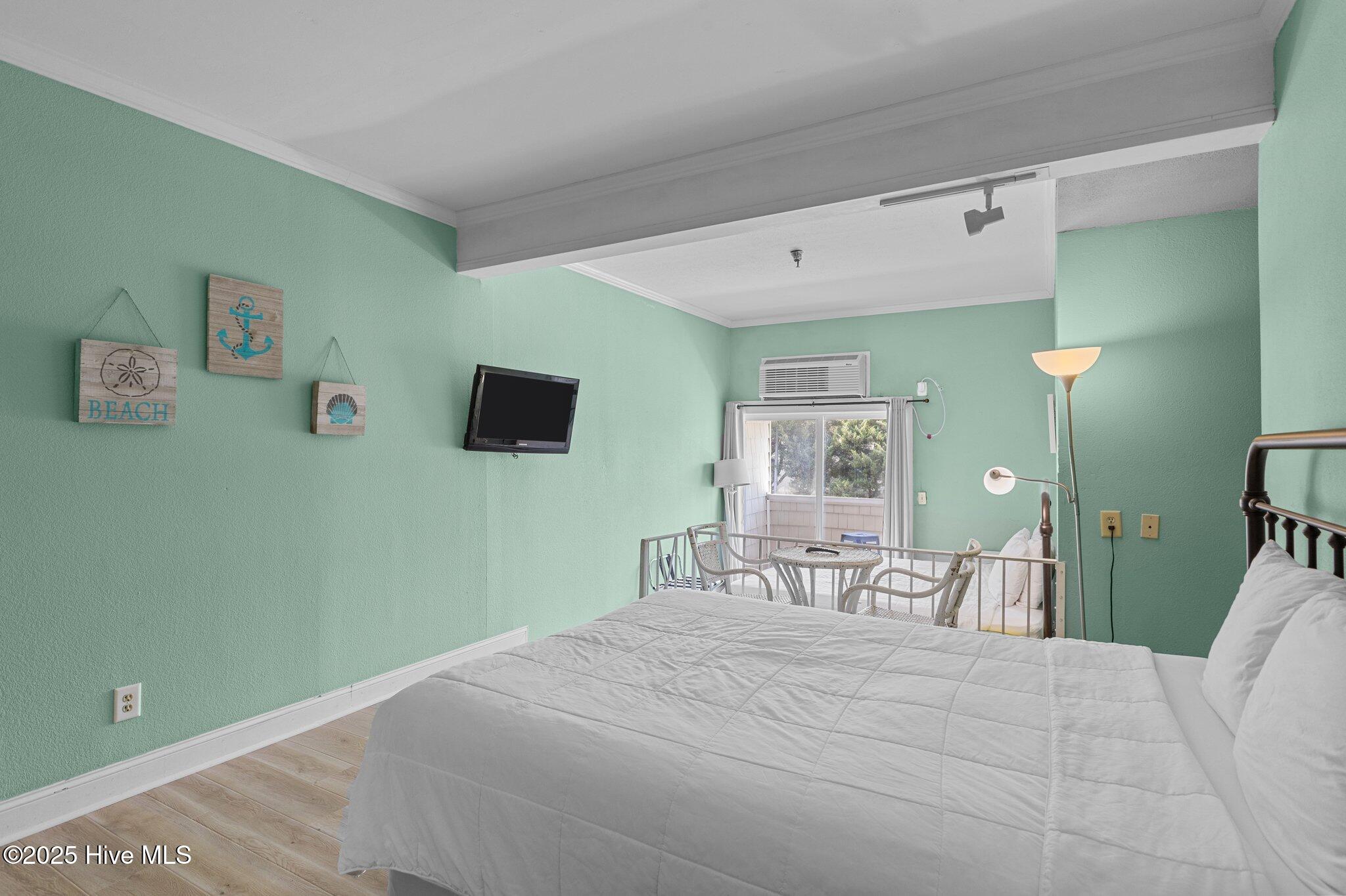 602 West Fort Macon Road, Unit 231 Atlantic Beach, NC 28512 - Photo 8 of 27 231 Palm Suites