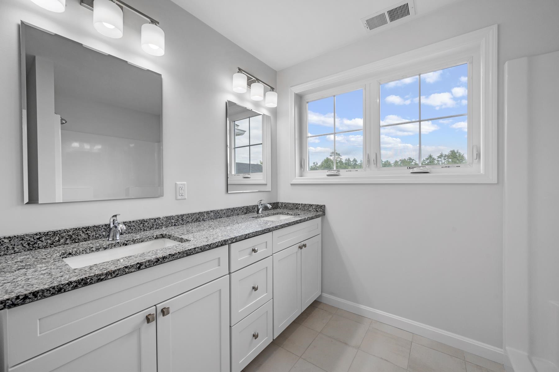 3 Autumn Lane Raymond, NH 03077 - Photo 18 of 24