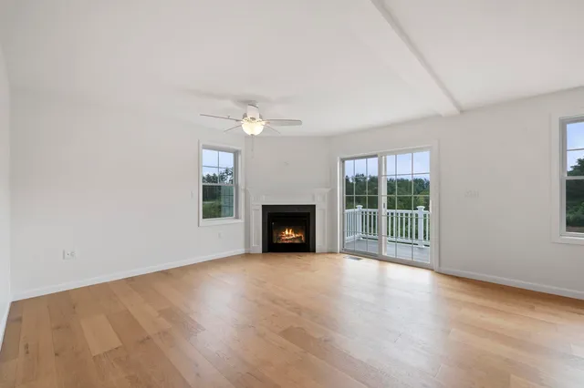 $469,900 | 3 Autumn Lane, Raymond, NH 03077