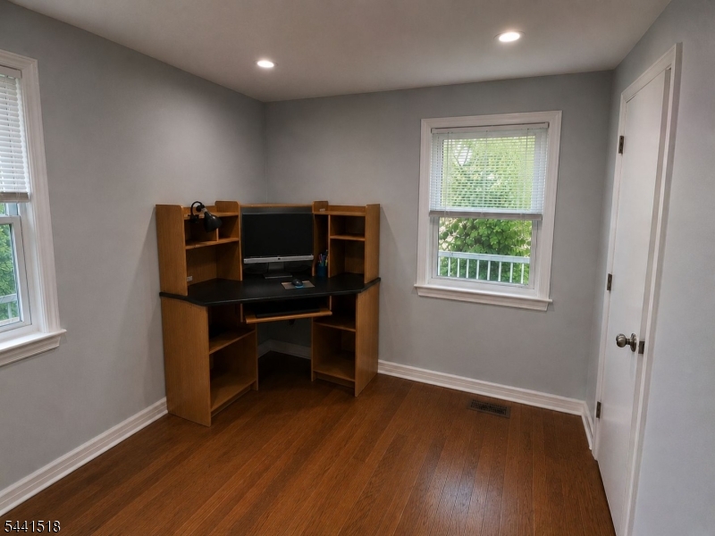 48 Sunnyside Road West Orange, NJ 07052 - Photo 18 of 36