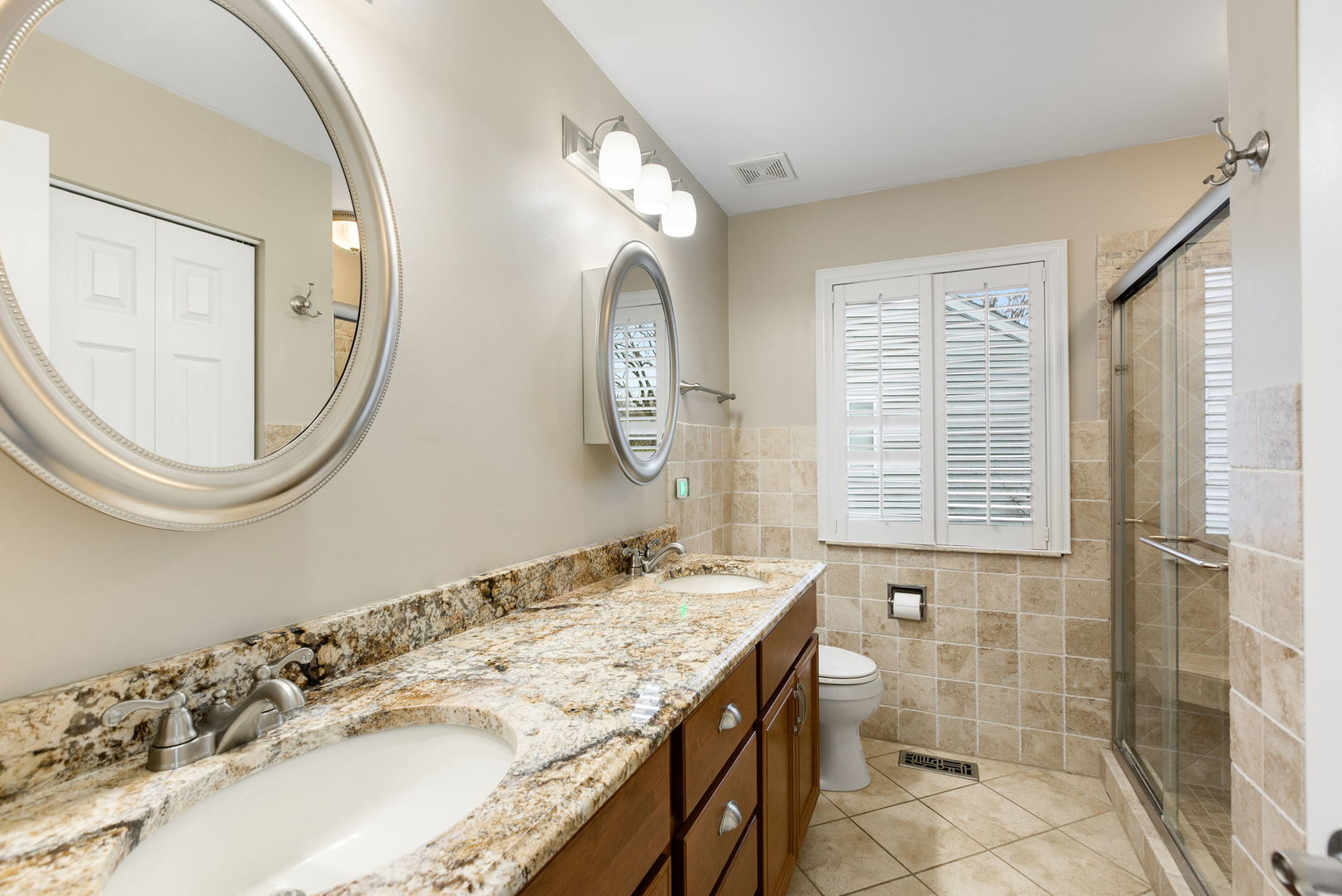 28621 Wagon Trail Road Lakemoor, IL 60051 - Photo 11 of 21