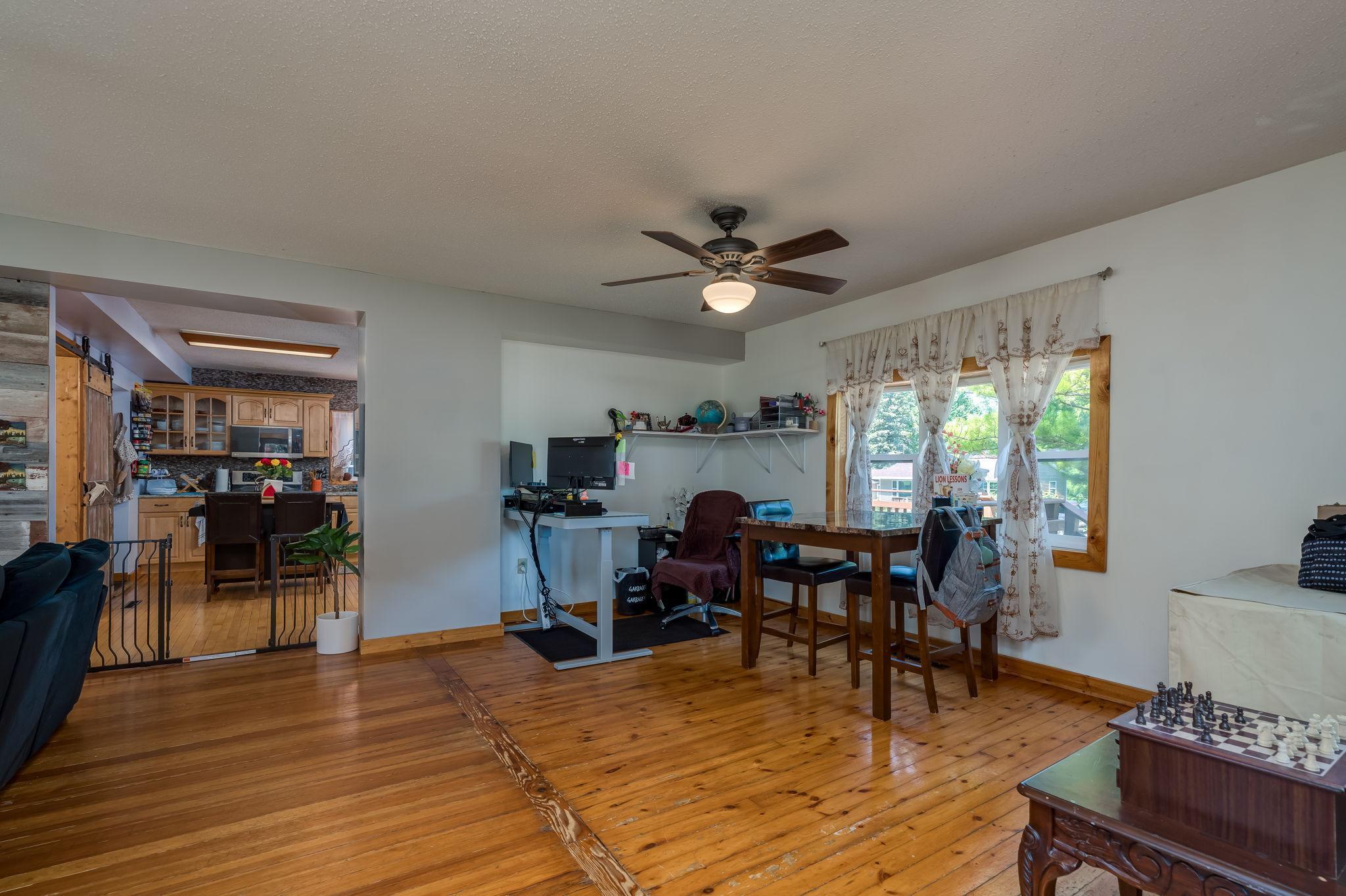 415 8th Street North Mountain Lake, MN 56159 - Photo 6 of 27