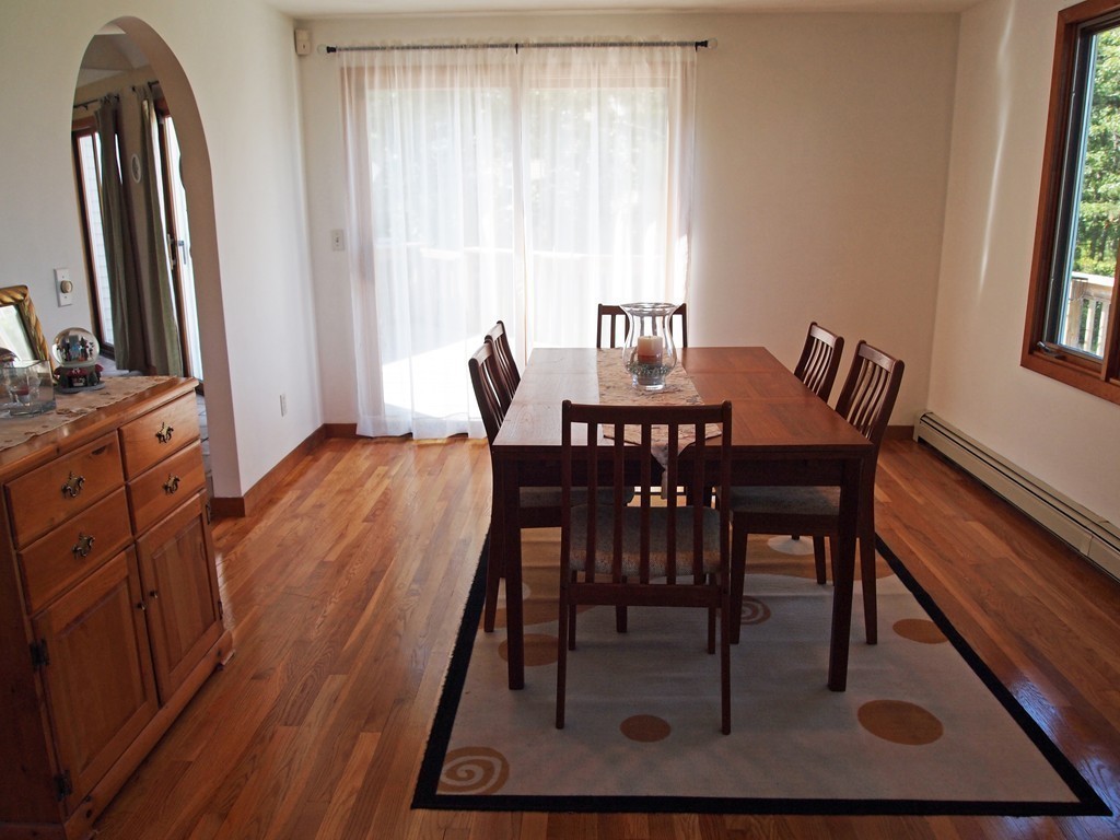 17 Foretop Road Bourne, MA 02532 - Photo 9 of 10