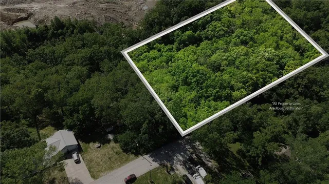 $13,500 | 2000 South Glenwood Avenue, Independence, MO 64052