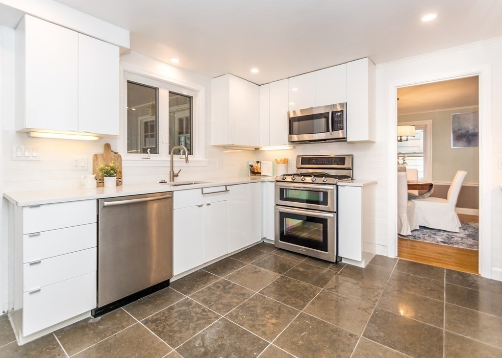 93 Channing Road, Unit 93 Watertown, MA 02472 - Photo 7 of 19