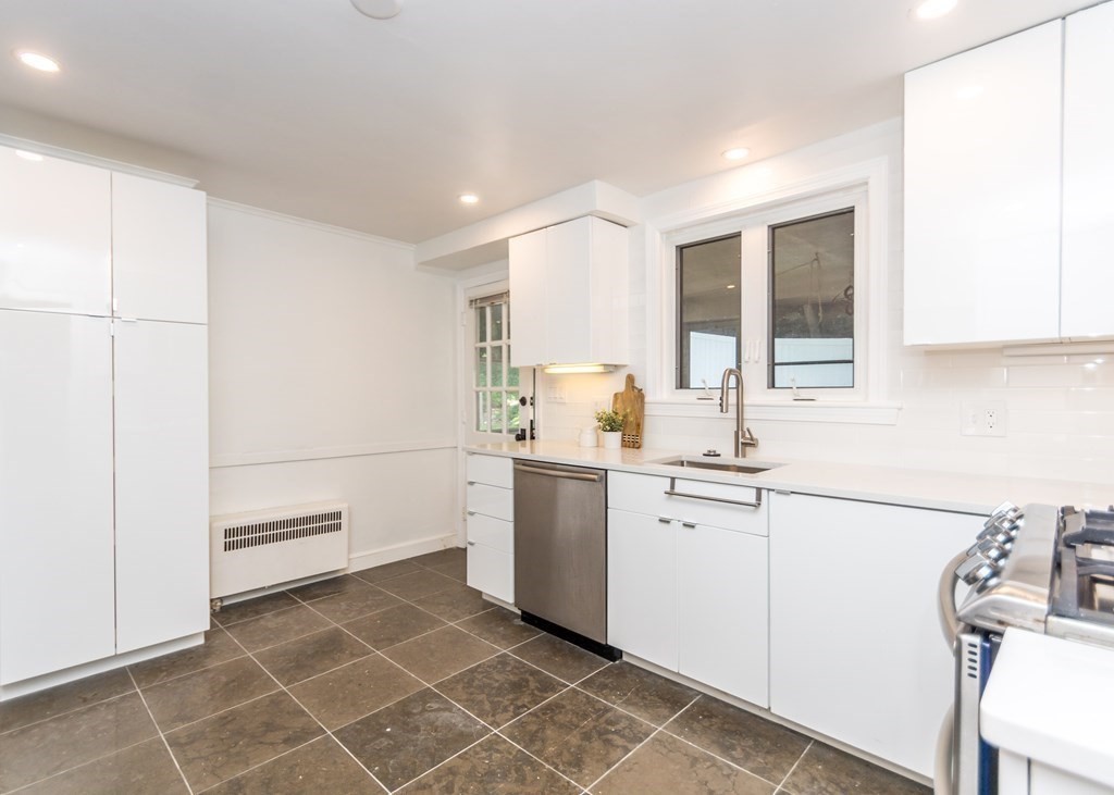 93 Channing Road, Unit 93 Watertown, MA 02472 - Photo 9 of 19