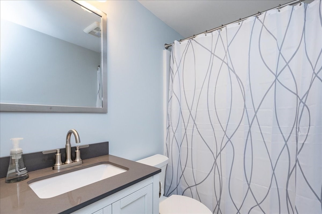 8 Dana Road Peabody, MA 01960 - Photo 11 of 42