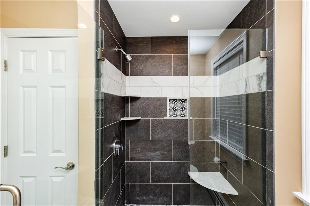 8 Dana Road Peabody, MA 01960 - Photo 18 of 42