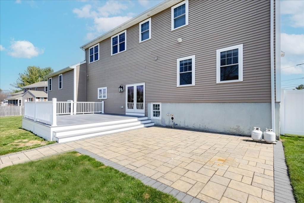 8 Dana Road Peabody, MA 01960 - Photo 39 of 42