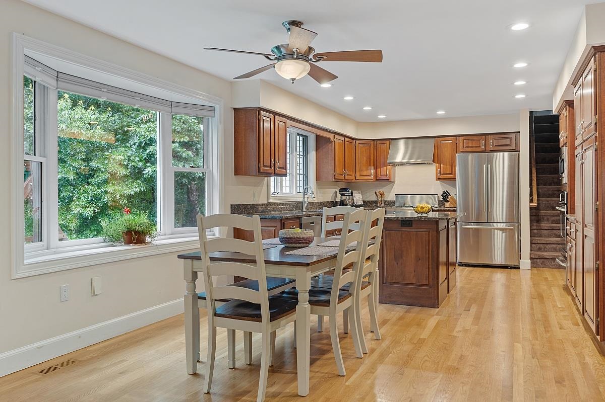 48 Blossom Road Windham, NH 03087 - Photo 6 of 40