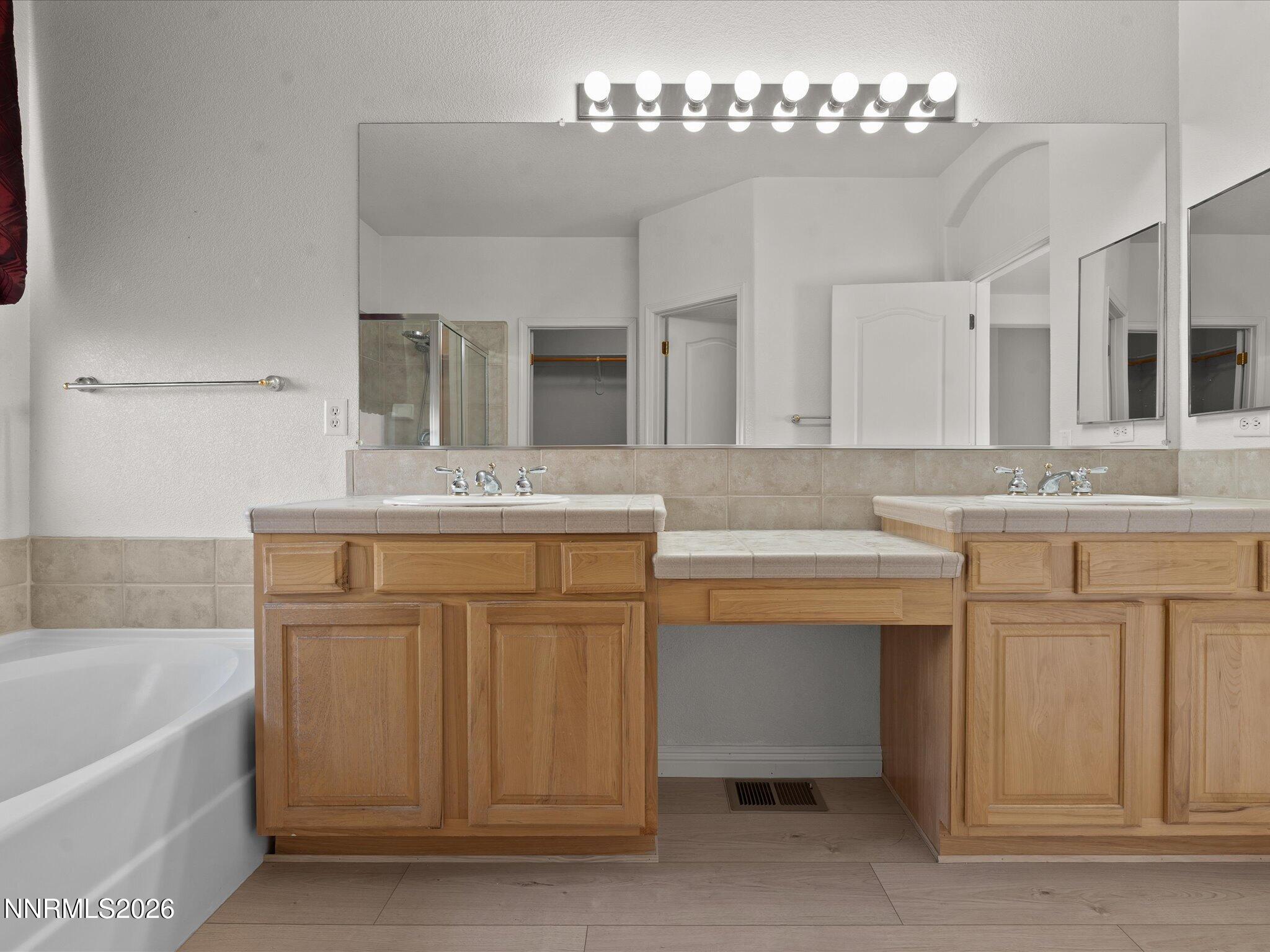 5860 East Hidden Valley Drive Reno, NV 89502 - Photo 35 of 63 34-5860 E Hidden Valley Dr-133