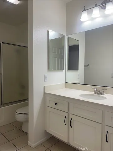 $4,200 | 380 West Wilson, Unit E106, Costa Mesa, CA 92627