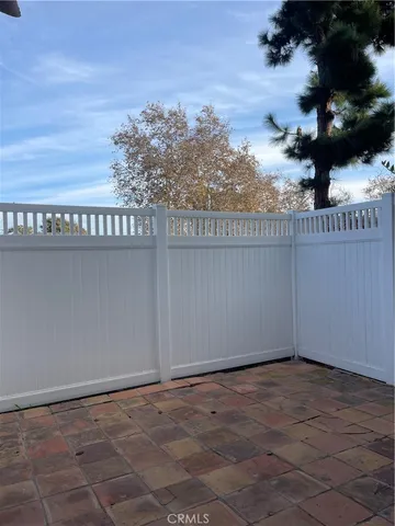 $4,200 | 380 West Wilson, Unit E106, Costa Mesa, CA 92627