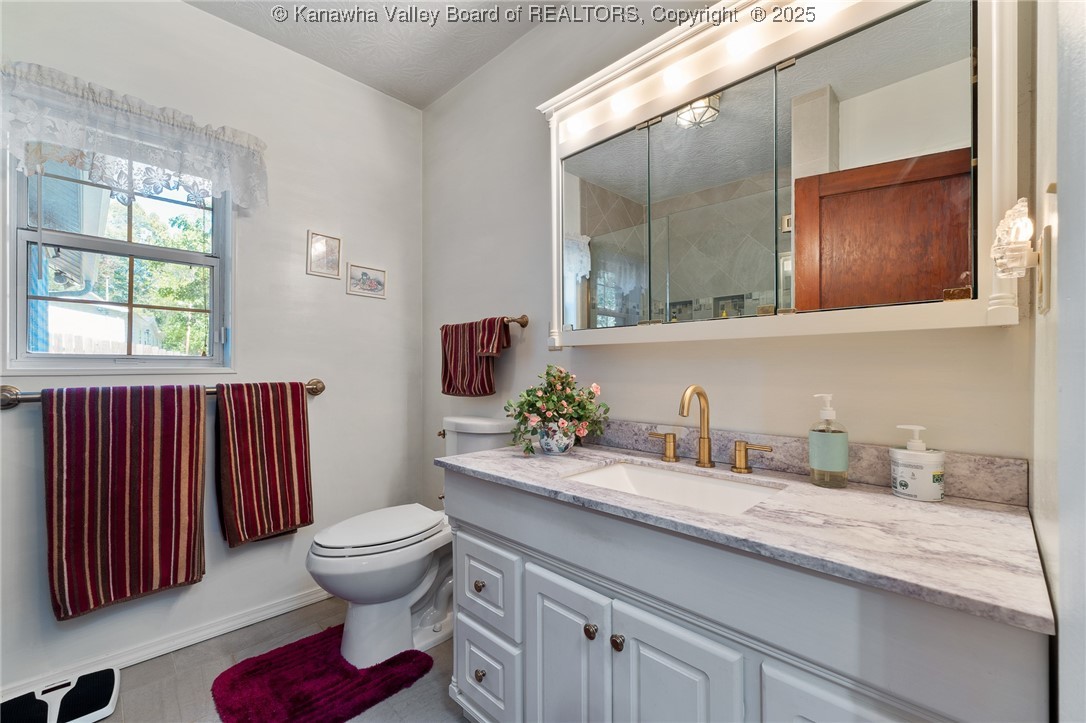 5789 Frame Road Elkview, WV 25071 - Photo 25 of 50 Gallery Image 25