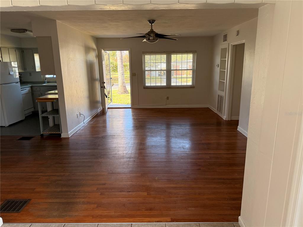 2846 Euston Road Winter Park, FL 32789 - Photo 5 of 25