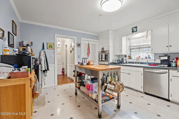 $320,000 | 300 South Englewood Drive, Rocky Mount, NC 27804