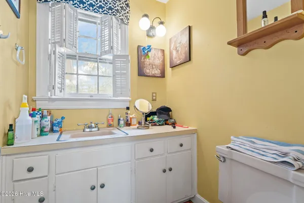 $320,000 | 300 South Englewood Drive, Rocky Mount, NC 27804