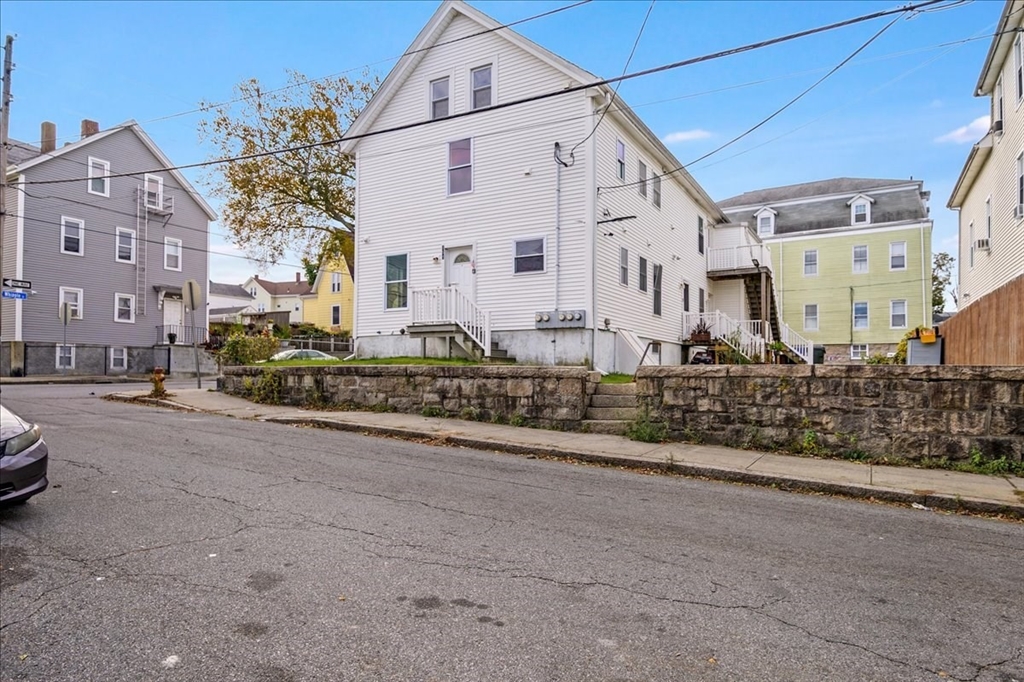 151 Whipple Street Fall River, MA 02721 - Photo 4 of 30