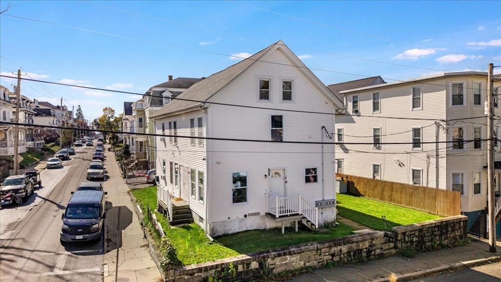 151 Whipple Street Fall River, MA 02721 - Photo 5 of 30