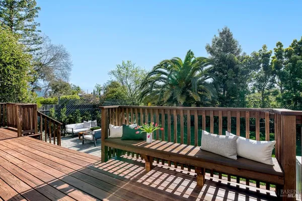 $3,995,000 | 34 Diane Lane, Larkspur, CA 94939