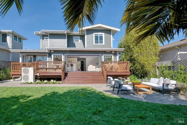$3,995,000 | 34 Diane Lane, Larkspur, CA 94939