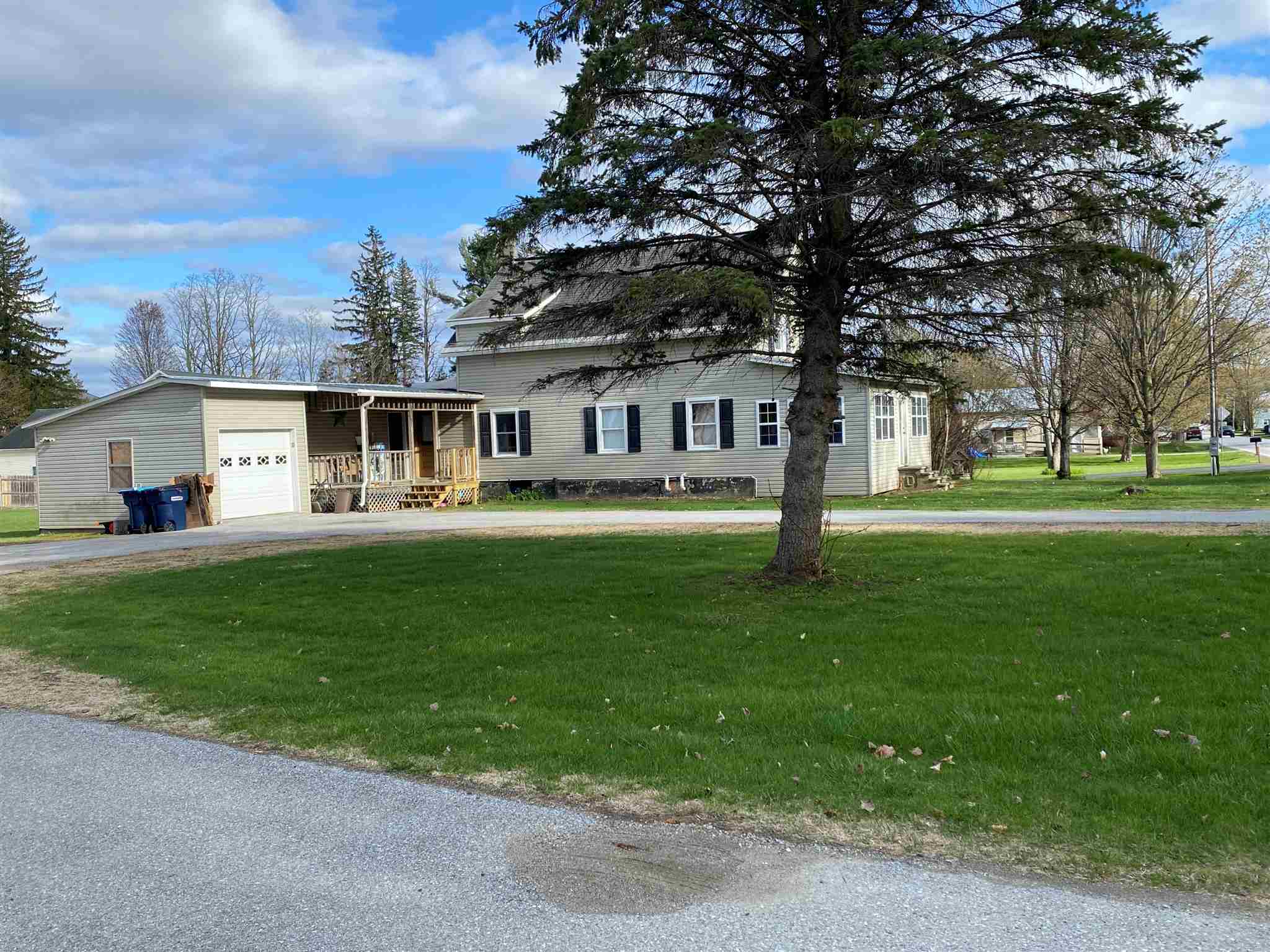 238 St Armand Road Highgate, VT 05459 - Photo 3 of 4
