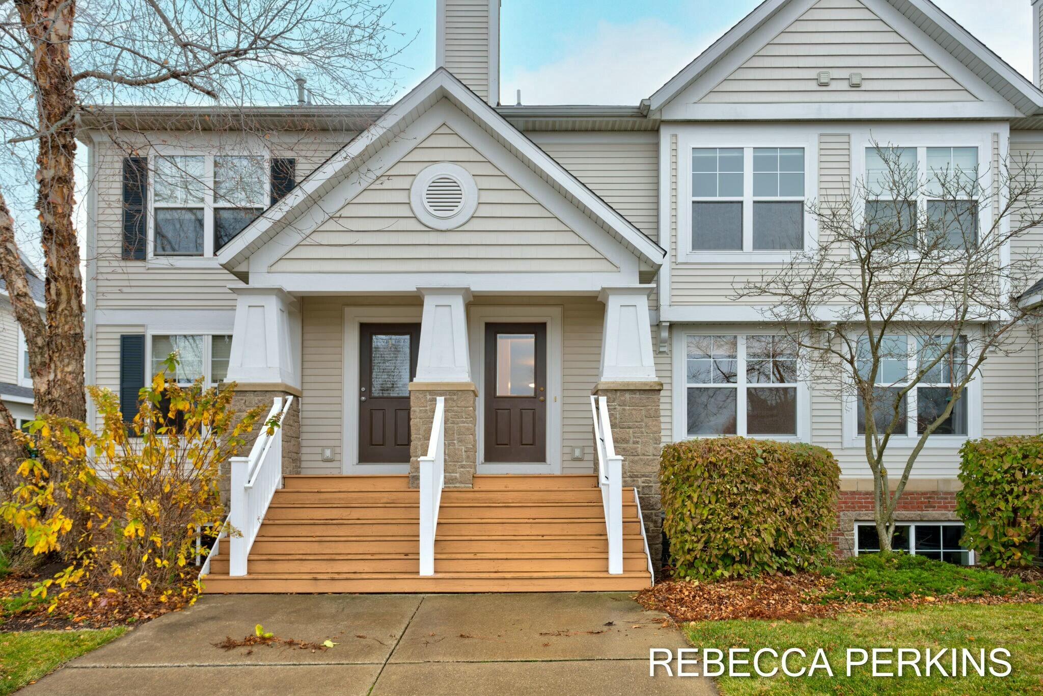 1062 Cobblestone Road Holland, MI 49423 - Photo 2 of 55 tempImage6JcA2q