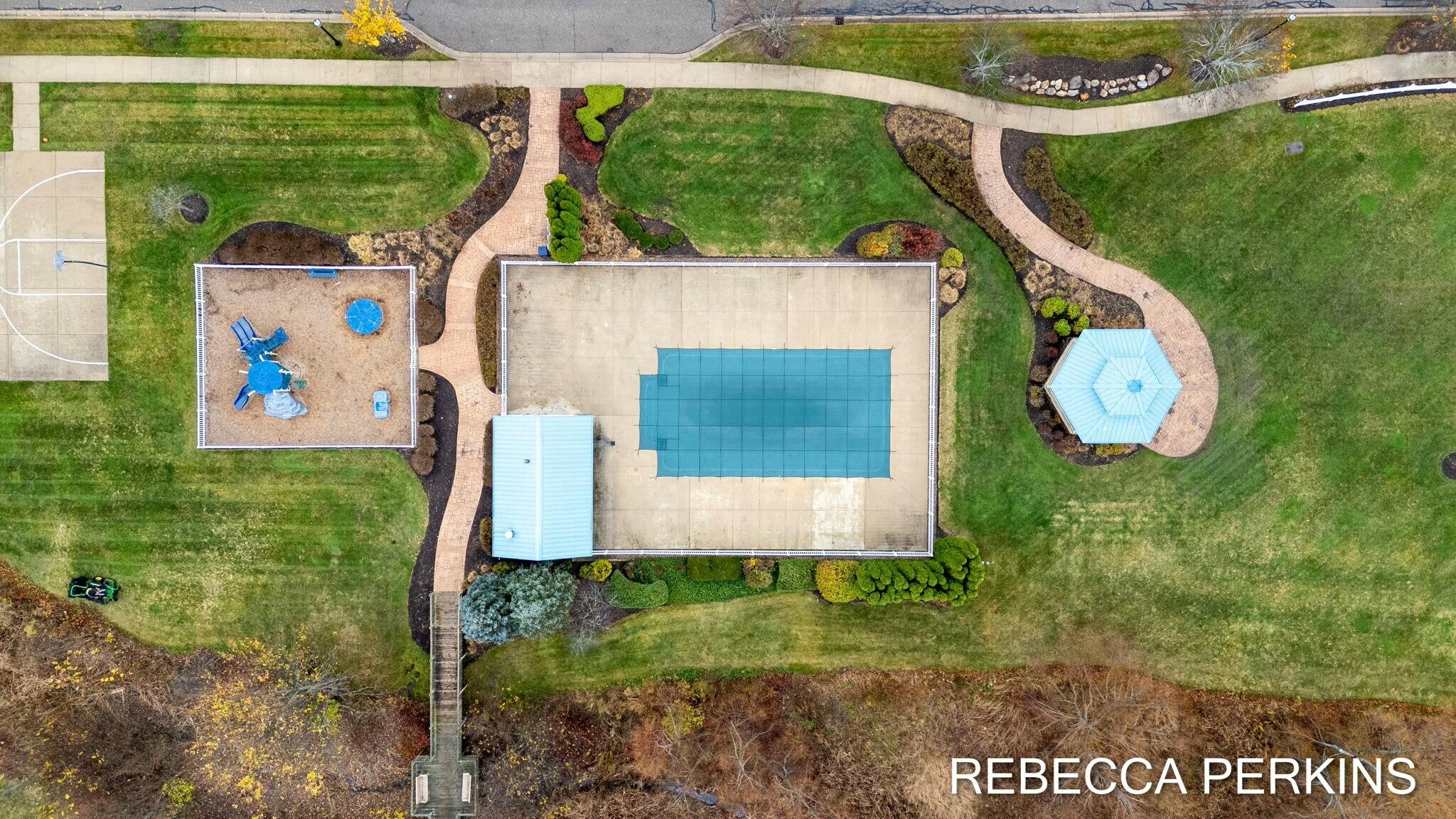 1062 Cobblestone Road Holland, MI 49423 - Photo 51 of 55 tempImage7fSnMl