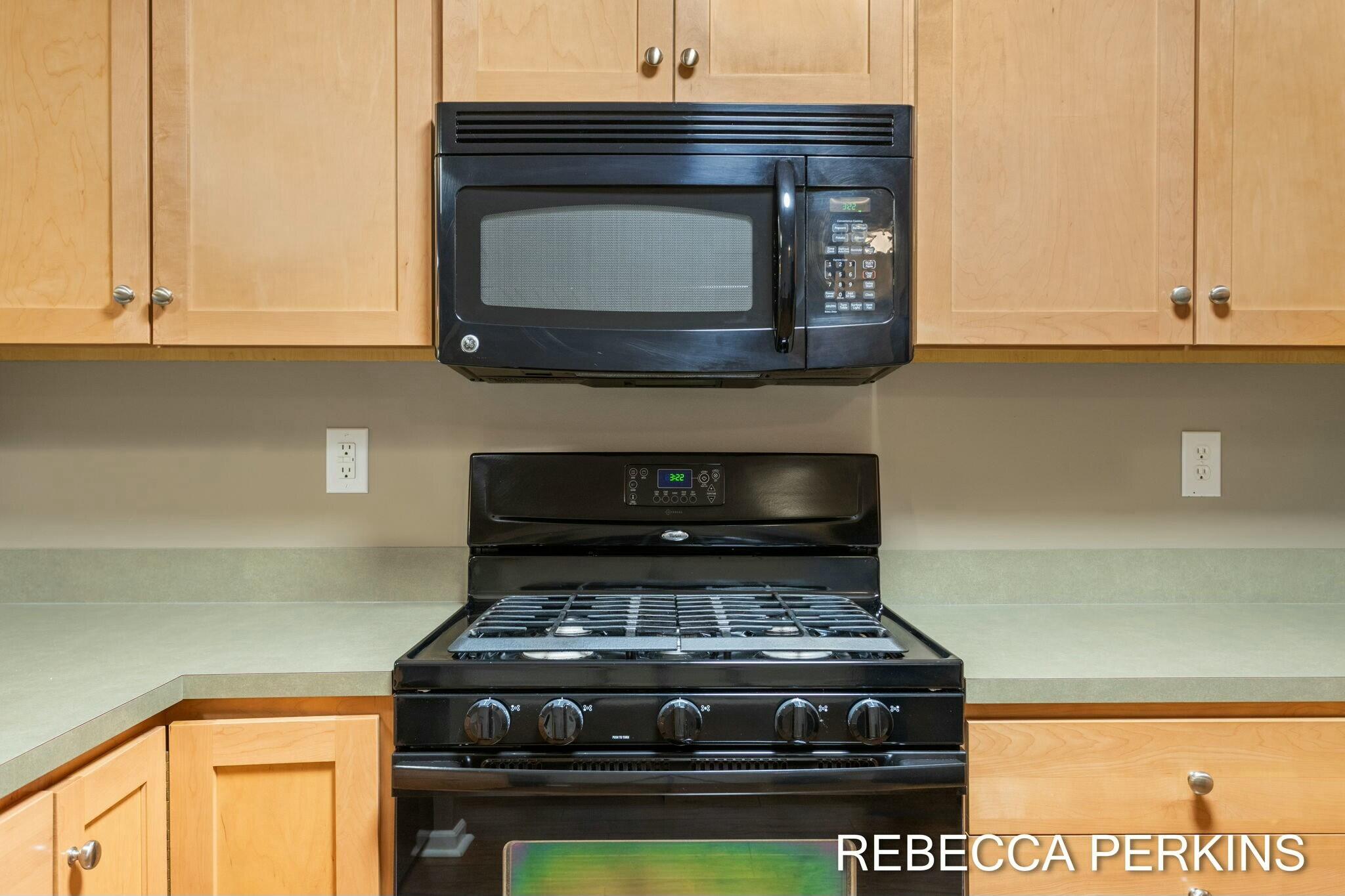 1062 Cobblestone Road Holland, MI 49423 - Photo 7 of 55 tempImagewVDDSu